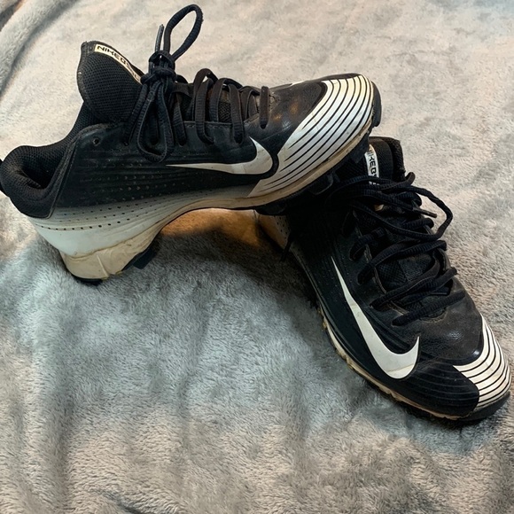 Nike Vapor Baseball Cleats - Picture 1 of 8